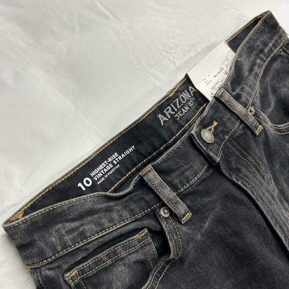 NWT Arizona Highest Rise Vintage Straight Jeans Black Size 10 - Picture 4 of 6